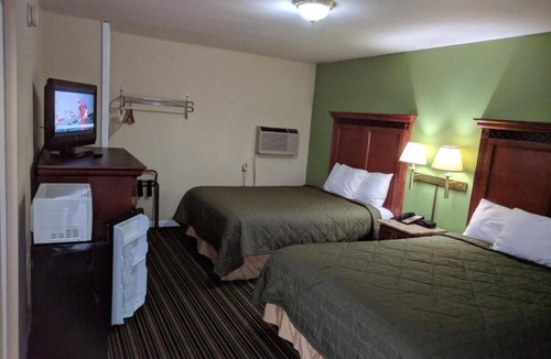 Benton Hotel | welcome close to KENTUCKY LAKE
