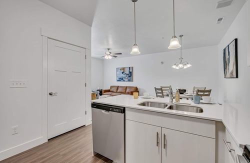 Utah County Apartment | Wind Farm Estates by CDH G102