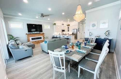 Laguna Beach Estates House | "With the Tide" Beachfront Home w/Private Pool