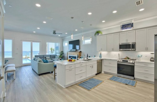 Laguna Beach Estates House | "With the Tide" Beachfront Home w/Private Pool