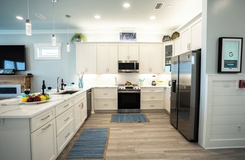 Laguna Beach Estates House | "With the Tide" Beachfront Home w/Private Pool
