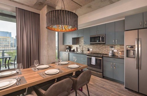 Clarksville Condo | Wyndham Austin Resort|1BR/1BA King Bed w/Gym&Pool