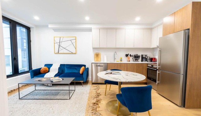 149BK-202 NEW Condo 1BR IN PRIME GREENPOINT BK