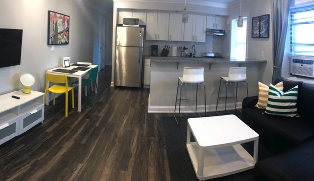 1817 4F · Deluxe 2bed Apt-20min to Time SquareParking Avail