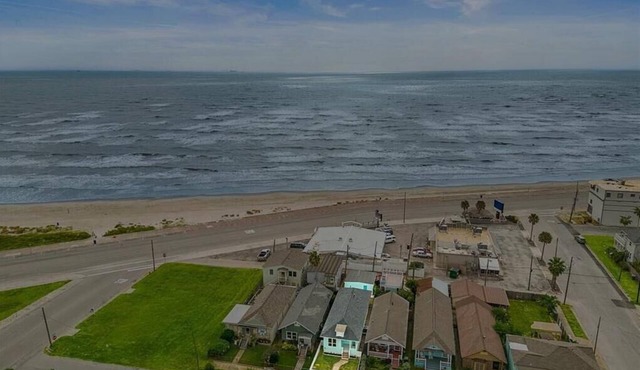 Across From Gulf | Steps to Sand · Dual King Beds · Private Retreat