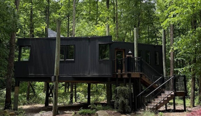 Blueghost Treehouse at Cherryfield Luxury Camping