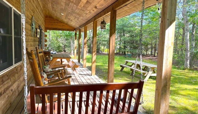 Cape Cod Cabin: Peaceful, Family-Focused Getaway in Mashpee