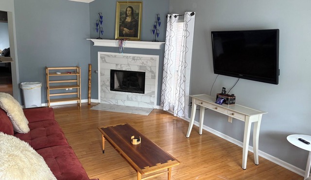 Cozy 2 bedroom house with AC and all the basics in peaceful Southaven, Miss.