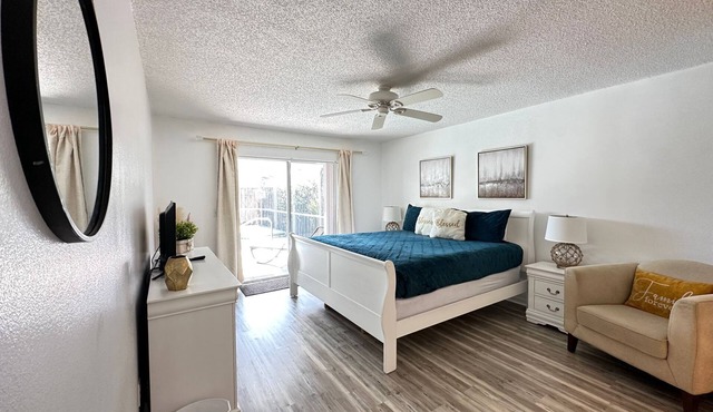 Cozy 3-bedroom townhome in enchanting Kissimmee with WiFi, AC