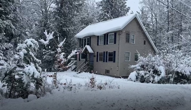 Cozy Chalet on Mill Creek