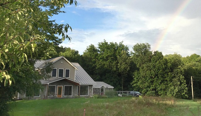 Cozy studio in a scenic hilltop location in charming Salem, NY
