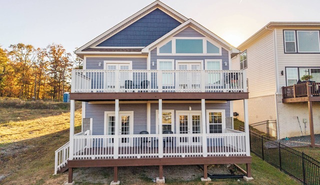 Diamondhead Retreat – Perfect for Spring Break near Lake Catherine State Park !