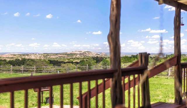 Enchanted Rockview Cabin 5 | 2 Queen beds