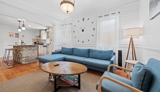 Game room feel l Fast internet l Manhattan access