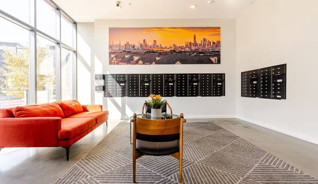 Gem Outside NYC - 1 Br Apt - Free Lot Parking - 20 Mins NYC/EWR - The Waterview