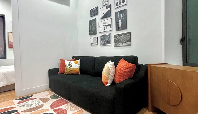 Hudson Yards 1-bedroom apartment