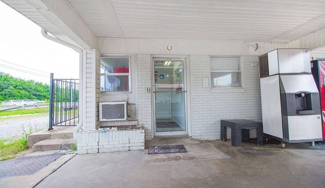 King Bed | McAlester OK