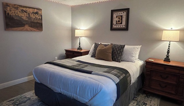 Lake View Retreat Near Downtown Hendersonville