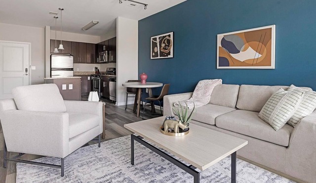 Landing | Amazing 1BD, Gym, Game Room