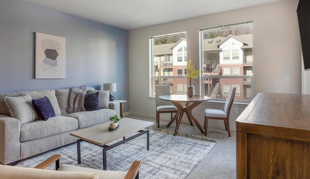 Landing | Amazing 1BD, Pool, Clubhouse