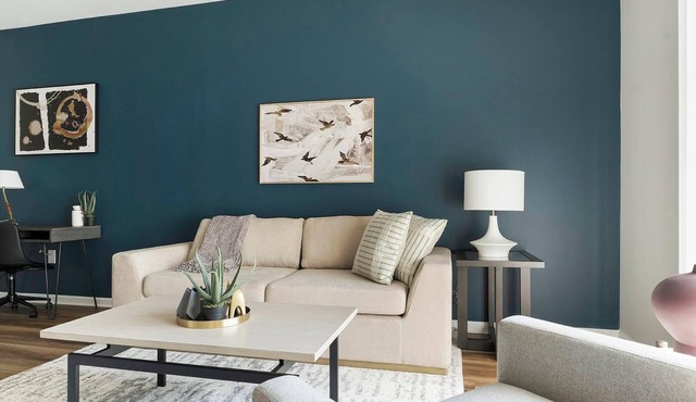 Landing | Chic 1BD, Clubhouse, Game Room