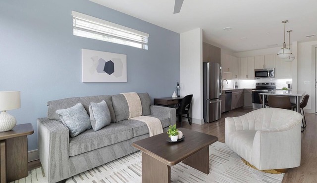 Landing | Modern 1BD, Gym, Clubhouse