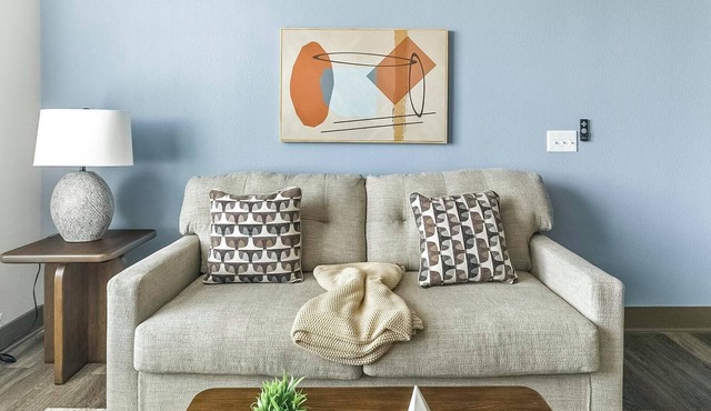 Landing | Modern 1BD, Gym