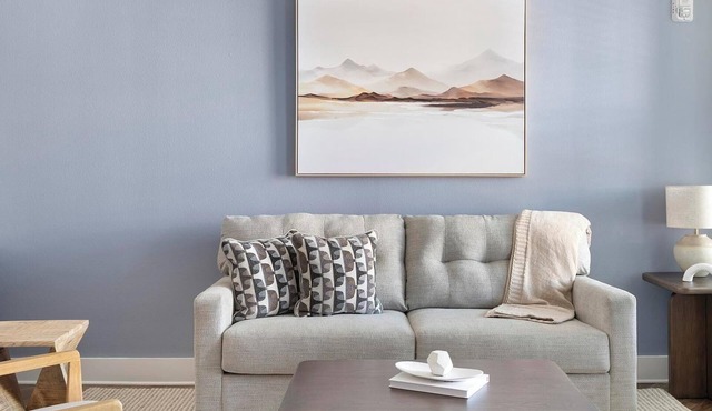 Landing | Modern 1BD, Gym, Yoga Studio