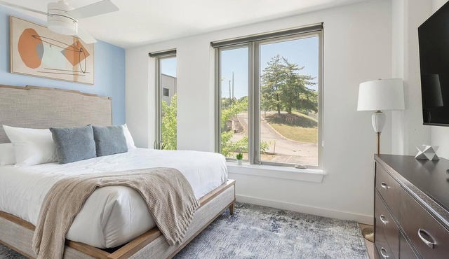 Landing | Stunning Studio, Gym