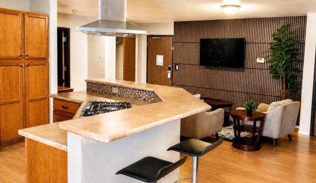 Manitou Pikes Peak Hotel