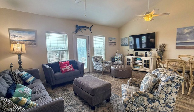 Pet-Friendly Retreat | Heated Pool, Playground & Beach Nearby