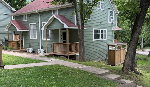 Quaint condo in the heart of Fayetteville