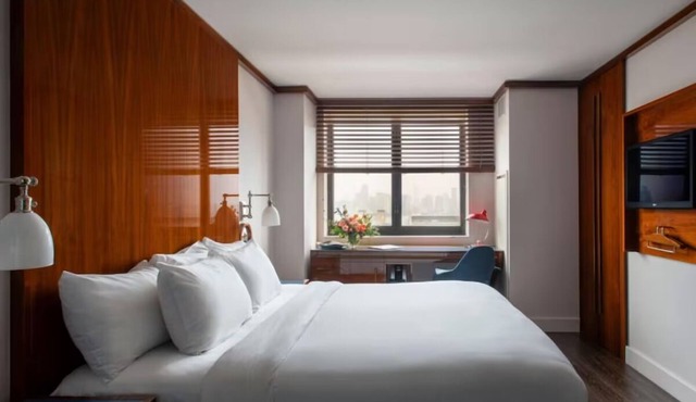 Room in Art-Industrial Hotel w/Roof Views & Excellent SoHo Dining Options