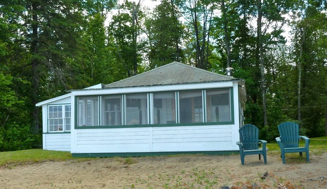 Sandy beach cottage in Northeast Kingdom