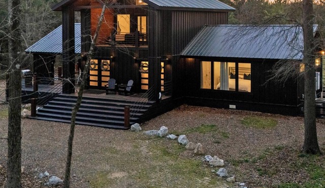 Secluded Forest Retreat for Families and Groups