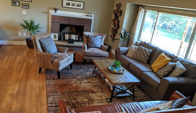 Spacious Comfortable and Cozy Home away from Home