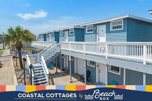 Studio condo near downtown and cruise terminal, across from the Seawall