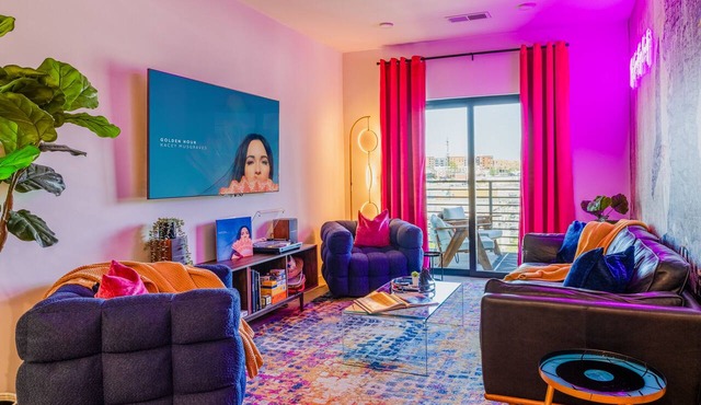 Walkable Group Condo with Pool