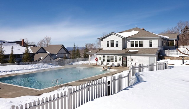 Wyndham Smugglers' Notch 3BR Apartment with Resort Access