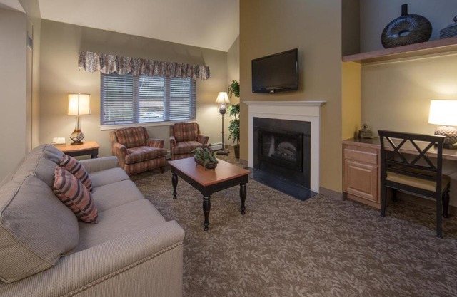Holiday Inn Club Vacations Mount Ascutney Resort Ihg Hotel 