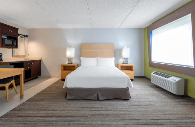 Holiday Inn Express Wheat West Ihg Hotel 