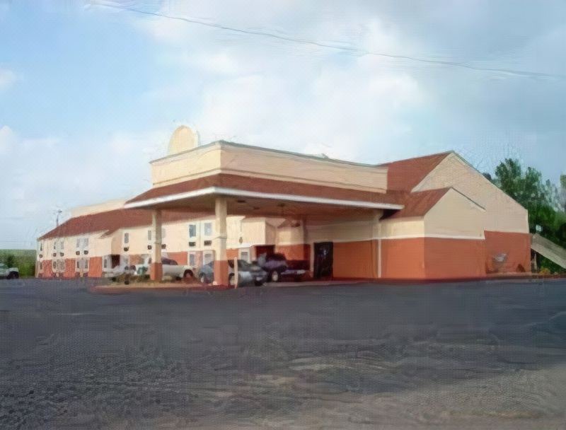 Photo of Buildings in Alma