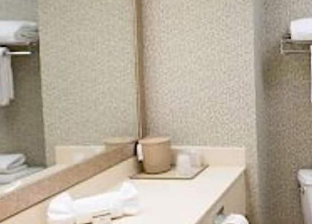 Photo of Bathroom in Secaucus