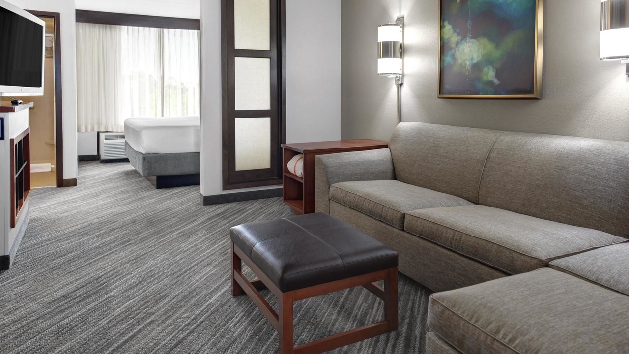 Photo of Livingroom in Secaucus