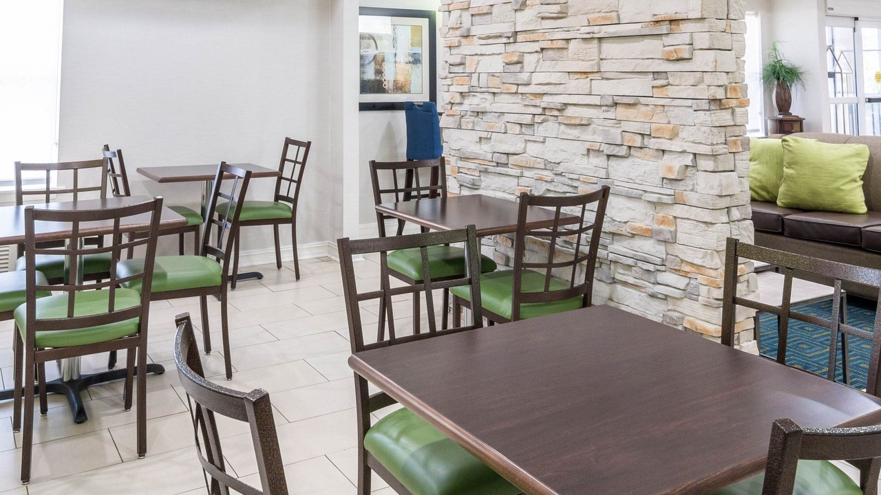 Photo of Patio Balcony in West Monroe