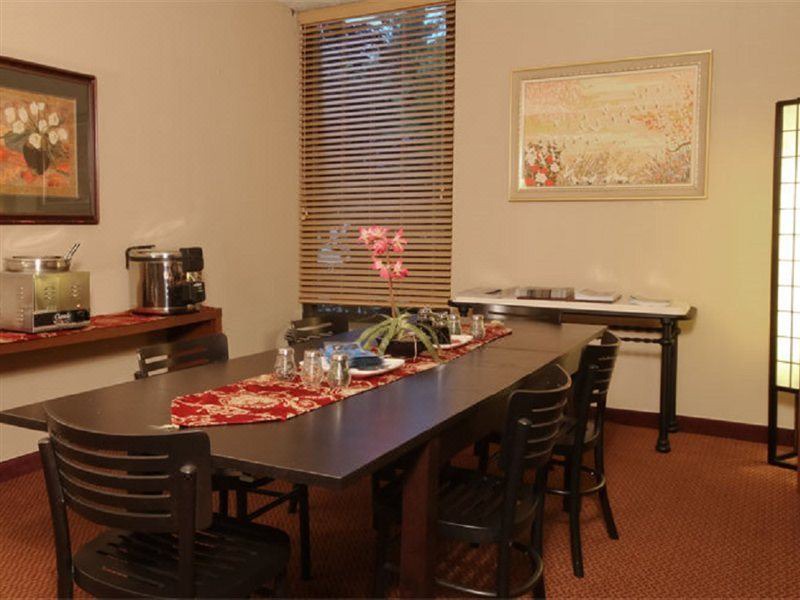 Photo of Livingroom in Secaucus