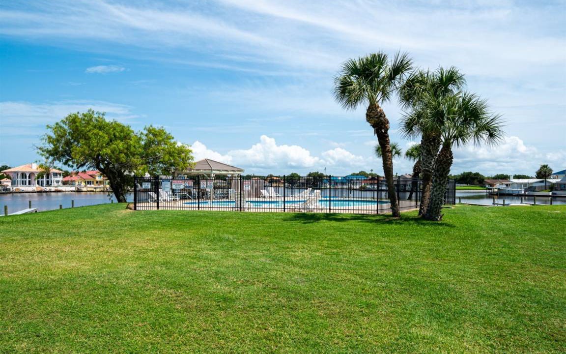 Photo of Others in Harbor Oaks