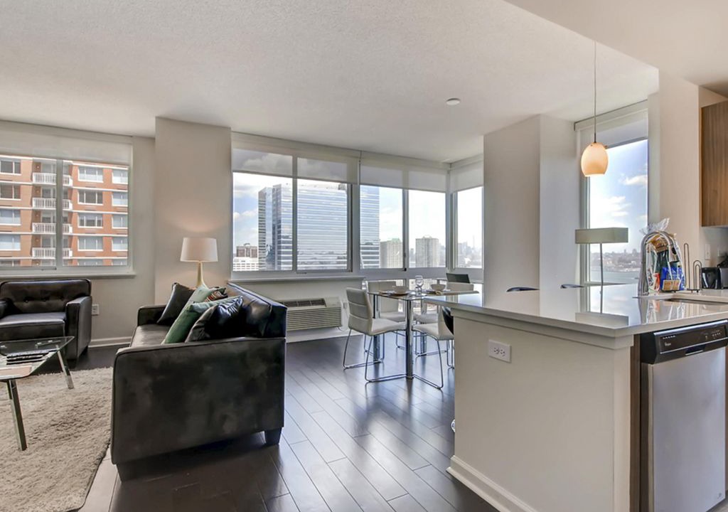 Photo of Livingroom in Hudson Exchange
