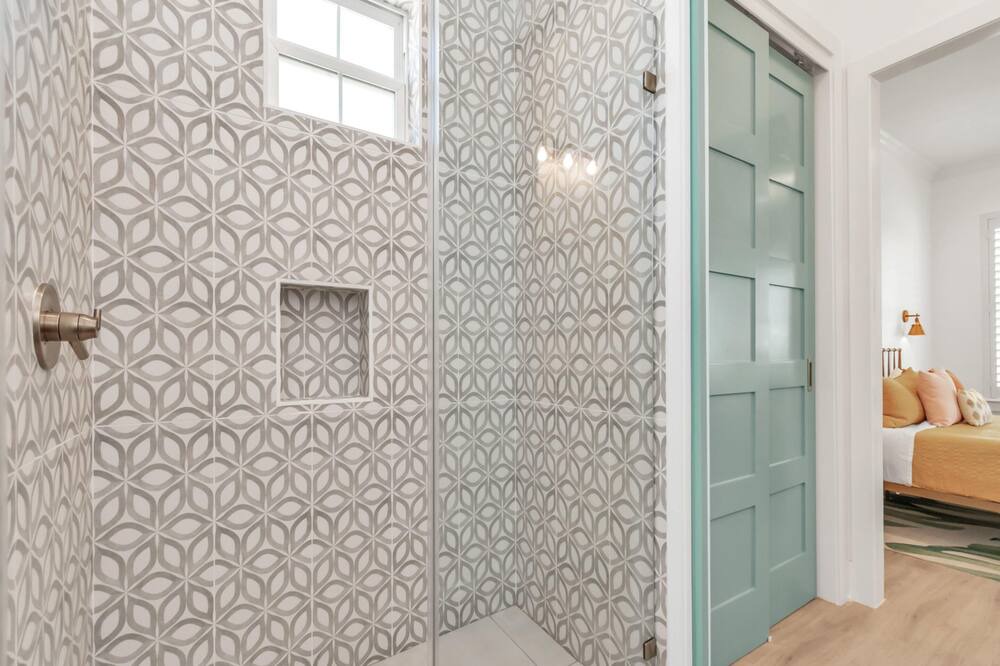 Photo of Bathroom in Terramar Beach