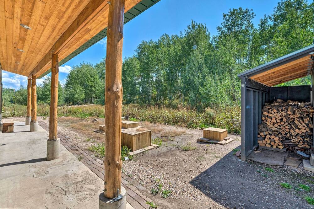 Photo of Outdoor in Silver Summit